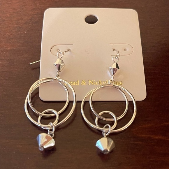 👋 3/$15 Silver Tone Double Round Circle earrings - Picture 4 of 8
